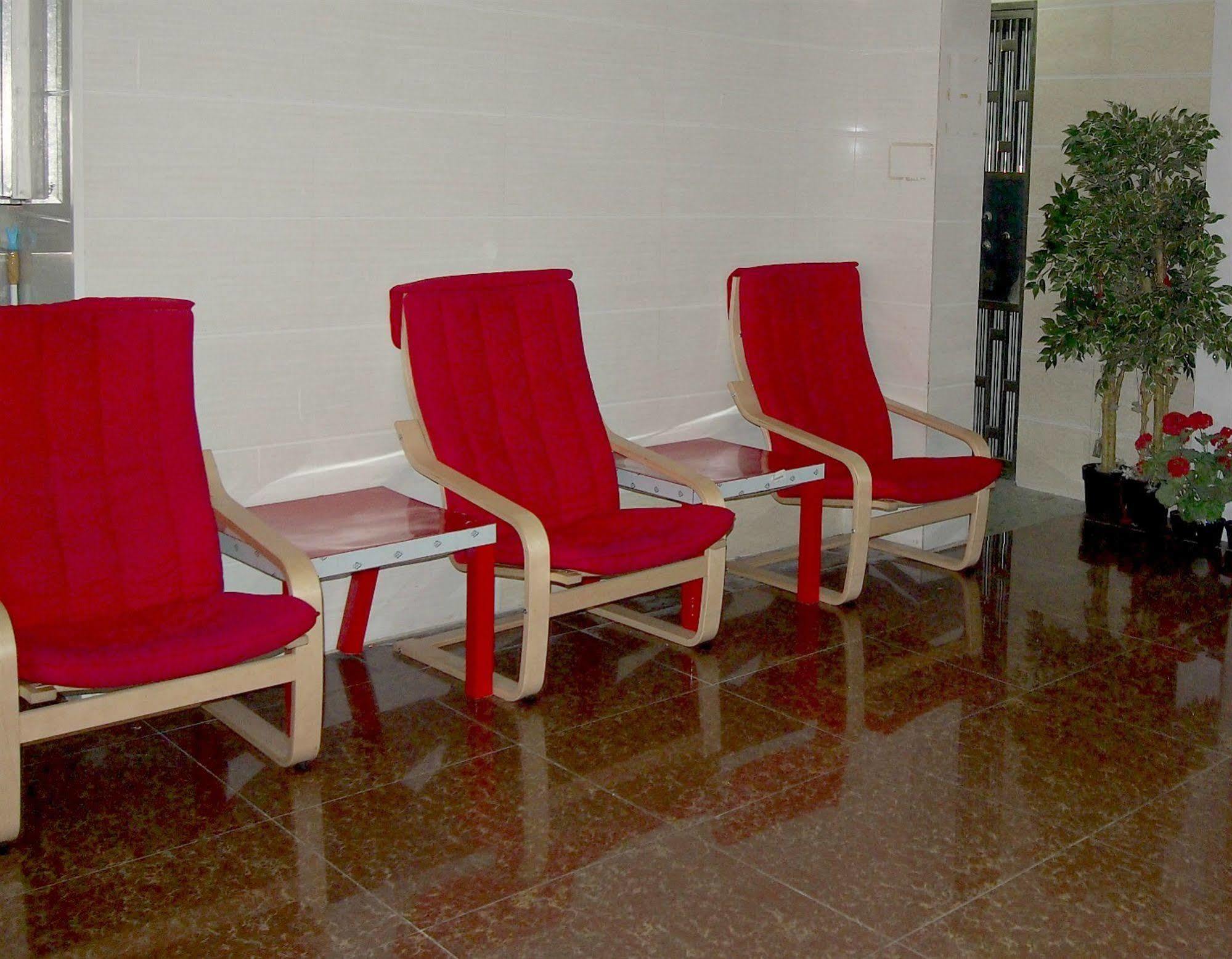 Delta Lounge Hotel Hong Kong Exterior photo